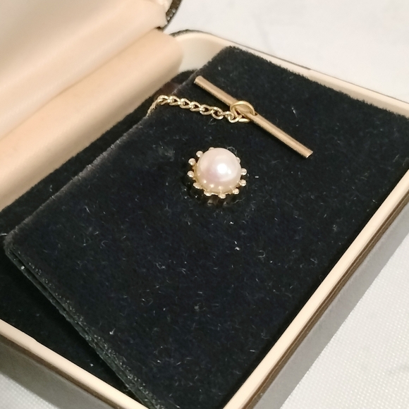 Pierre Cardin Elegant Gold Cultural Pearl Tie Tack Gold Overlay Men's Formal Vtg - Picture 2 of 7